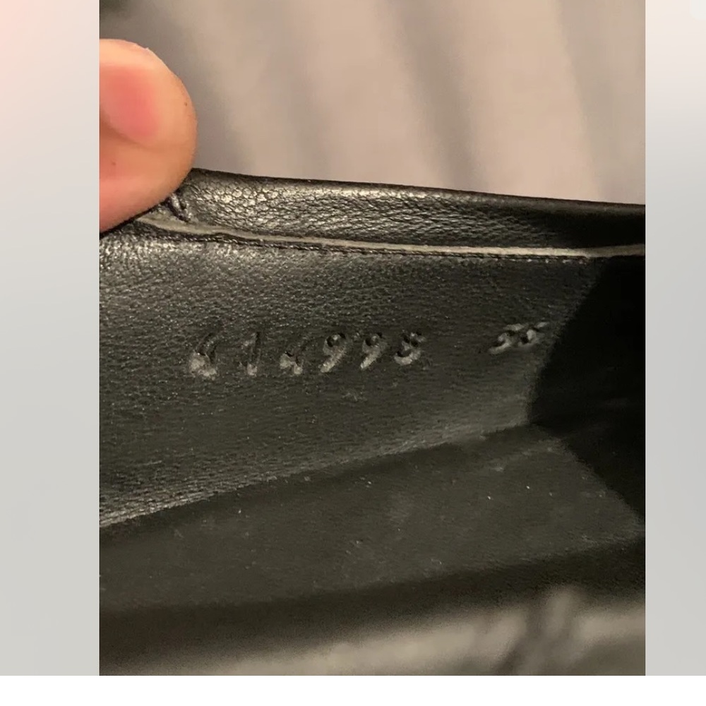 Gucci Black Leather Loafers with Gold Horsebit - Picture 2 of 13